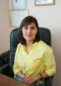Заведующая лабораторией сверхэластичных биоинтерфейсов Екатерина Марченко